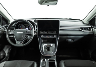 Подержанный автомобиль Haval M6 2023 года (13 фото)