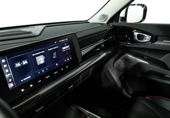 Подержанный автомобиль Haval H3 2024 года (19 фото)