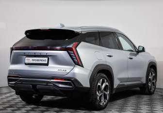 Подержанный автомобиль Geely Atlas 2024 года (5 фото)