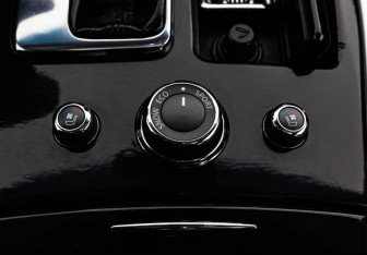 Подержанный автомобиль Infiniti M Sedan 2012 года (23 фото)