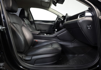 Подержанный автомобиль Kia K5 2021 года (23 фото)