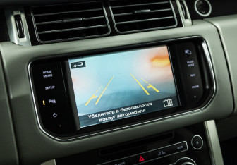 Подержанный автомобиль Land Rover Range Rover 2014 года (17 фото)