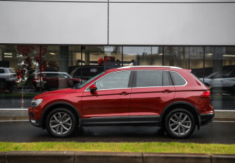 Подержанный автомобиль Volkswagen Tiguan 2017 года (9 фото)
