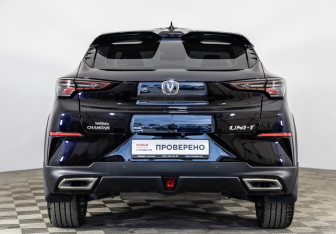 Подержанный автомобиль Changan UNI-T 2023 года (6 фото)