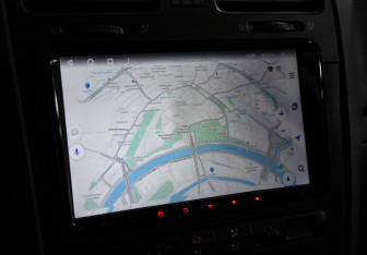 Подержанный автомобиль Volkswagen Golf Hatchback 2005 года (13 фото)