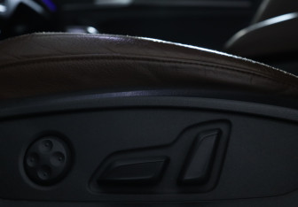 Подержанный автомобиль Audi Q5 2017 года (19 фото)
