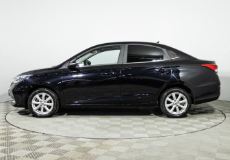 Подержанный автомобиль Changan Alsvin 2023 года (8 фото)