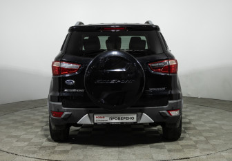 Подержанный автомобиль Ford EcoSport 2014 года (6 фото)