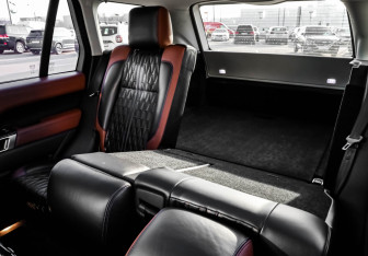 Подержанный автомобиль Land Rover Range Rover 2016 года (27 фото)