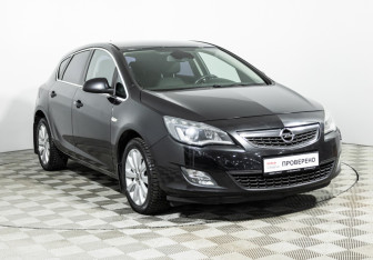 Подержанный автомобиль Opel Astra Hatchback 2012 года (3 фото)