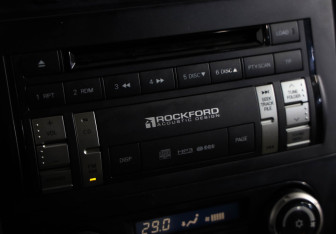 Подержанный автомобиль Mitsubishi Pajero 2007 года (14 фото)