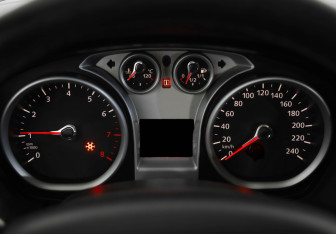 Подержанный автомобиль Ford Focus Hatchback 2011 года (69 фото)