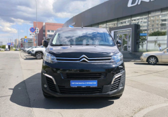 Подержанный автомобиль Citroen SpaceTourer 2020 года (2 фото)