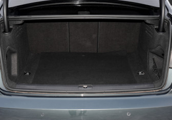 Подержанный автомобиль Audi A4 Sedan 2018 года (27 фото)