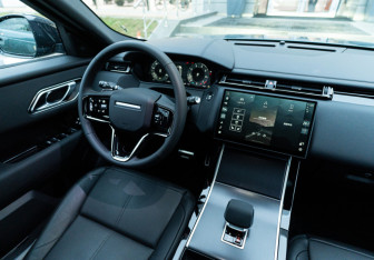 Новый Land Rover Range Rover Velar 2025 (9 фото)