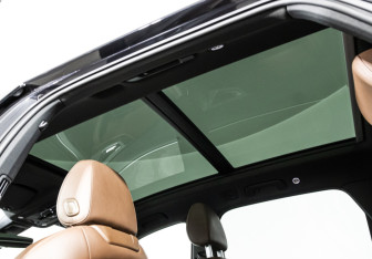 Подержанный автомобиль Audi Q7 2019 года (18 фото)