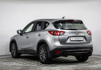 Подержанный автомобиль Mazda CX-5 2012 года (7 фото)