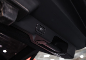 Подержанный автомобиль Land Rover Range Rover Sport 2019 года (30 фото)
