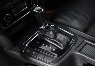 Подержанный автомобиль Skoda Superb Liftback 2013 года (12 фото)