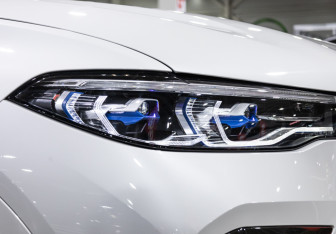 Подержанный автомобиль BMW X7 2020 года (5 фото)