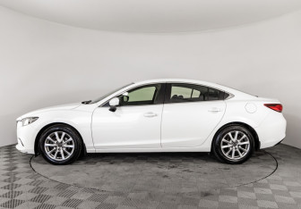 Подержанный автомобиль Mazda 6 Sedan 2016 года (8 фото)
