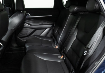 Подержанный автомобиль Haval F7 2024 года (10 фото)