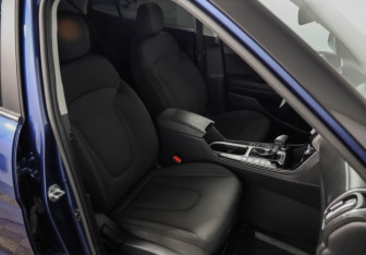 Подержанный автомобиль Hyundai Creta 2021 года (24 фото)