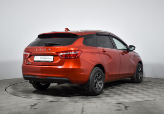 Подержанный автомобиль LADA (ВАЗ) Vesta Wagon 2018 года (4 фото)