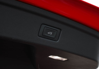 Подержанный автомобиль Audi A5 Liftback 2022 года (38 фото)