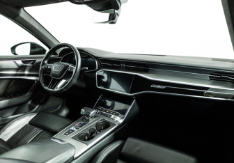 Подержанный автомобиль Audi A6 Wagon 2018 года (9 фото)