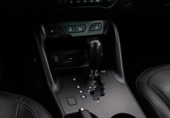 Подержанный автомобиль Hyundai ix35 2015 года (14 фото)