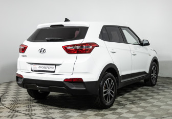 Подержанный автомобиль Hyundai Creta 2017 года (5 фото)