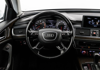 Подержанный автомобиль Audi A6 Sedan 2016 года (12 фото)