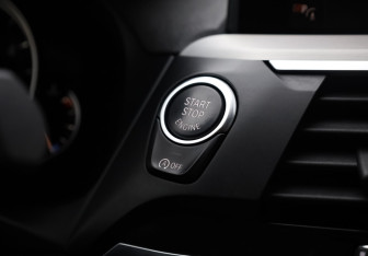 Подержанный автомобиль BMW X4 2019 года (19 фото)