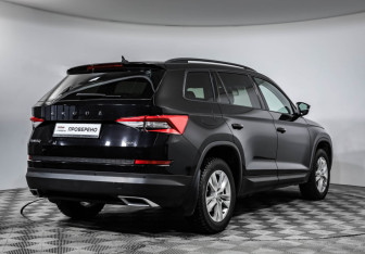 Подержанный автомобиль Skoda Kodiaq 2020 года (5 фото)