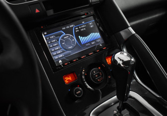 Подержанный автомобиль Peugeot 3008 2016 года (16 фото)