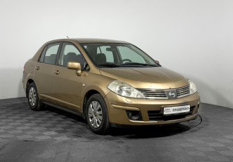 Подержанный автомобиль Nissan Tiida Sedan 2008 года (3 фото)