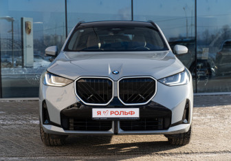 Новый BMW X3 2025 (3 фото)