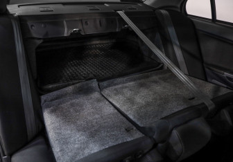 Подержанный автомобиль Mitsubishi Lancer Sedan 2010 года (20 фото)