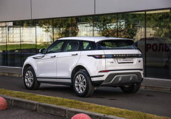 Подержанный автомобиль Land Rover Range Rover Evoque 2019 года (8 фото)