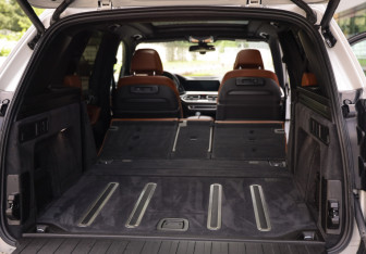 Подержанный автомобиль BMW X5 2019 года (38 фото)