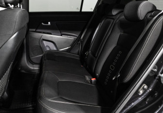 Подержанный автомобиль Kia Sportage 2012 года (10 фото)