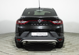 Подержанный автомобиль Renault Arkana 2021 года (6 фото)