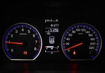 Подержанный автомобиль Honda CR-V 2007 года (20 фото)