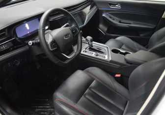 Подержанный автомобиль Omoda S5 2023 года (9 фото)