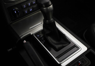 Подержанный автомобиль Toyota Land Cruiser Prado 2019 года (21 фото)