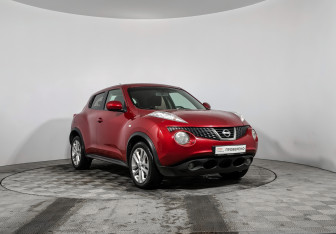 Подержанный автомобиль Nissan Juke 2013 года (3 фото)