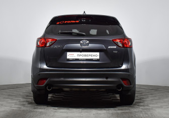 Подержанный автомобиль Mazda CX-5 2016 года (6 фото)