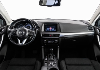 Подержанный автомобиль Mazda CX-5 2017 года (10 фото)