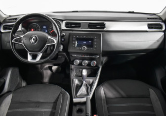 Подержанный автомобиль Renault Arkana 2020 года (13 фото)